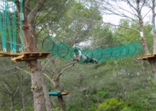  欧洲最大的杂技课程 